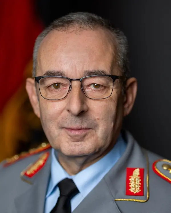 General Carsten Breuer
