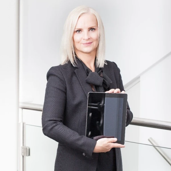 Dr. Mag. Vanessa Salm